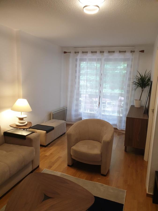 Happy Family'S Nest Apartment เมาสแตร์ ภายนอก รูปภาพ