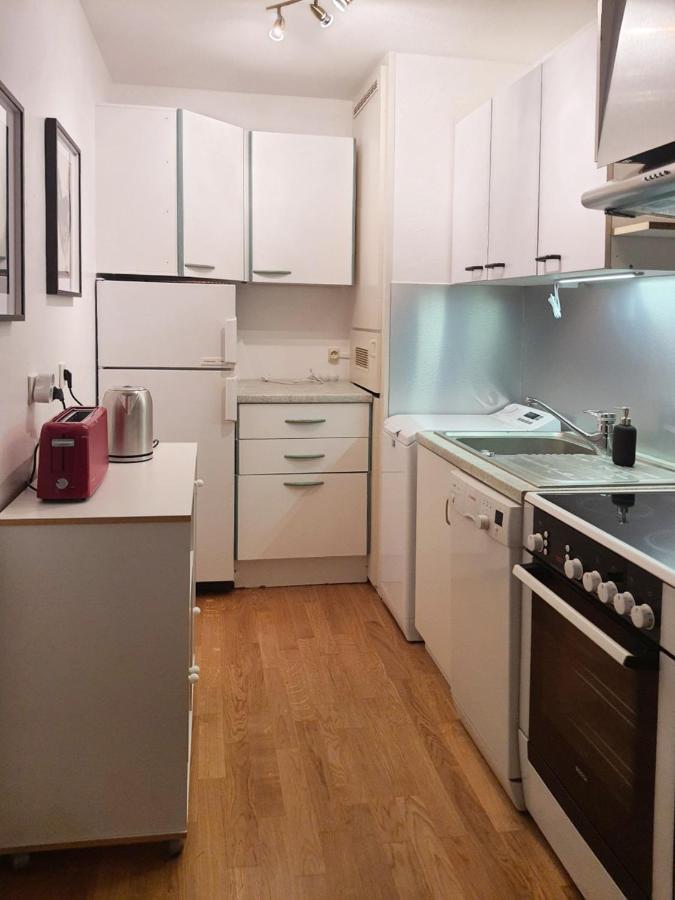 Happy Family'S Nest Apartment เมาสแตร์ ภายนอก รูปภาพ