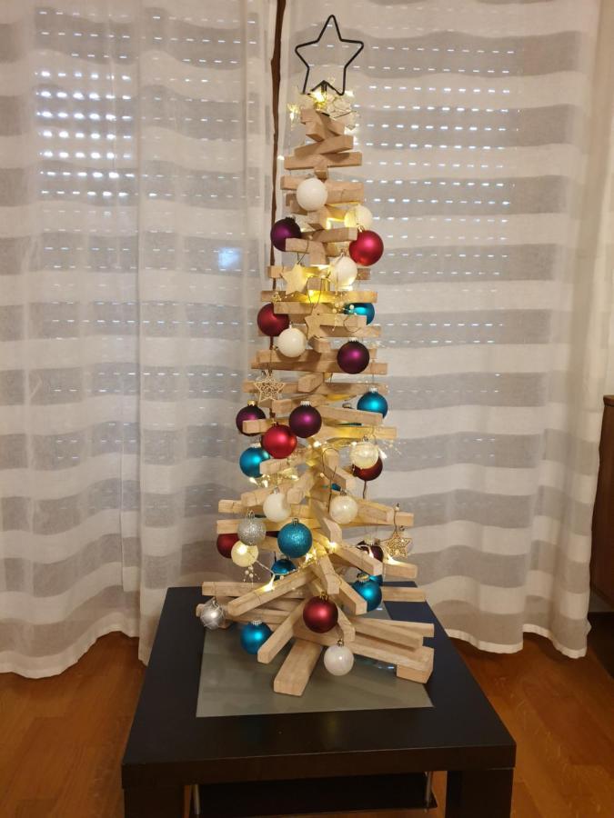 Happy Family'S Nest Apartment เมาสแตร์ ภายนอก รูปภาพ